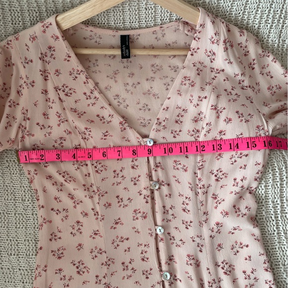 Nobody’s Child Blush Pink Floral Short Sleeve Mini Dress - Picture 4 of 8
